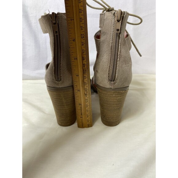 Steve Madden Taupe Lace Up Sandals Size 7.5 M Gladiator Block Heel - Picture 5 of 8